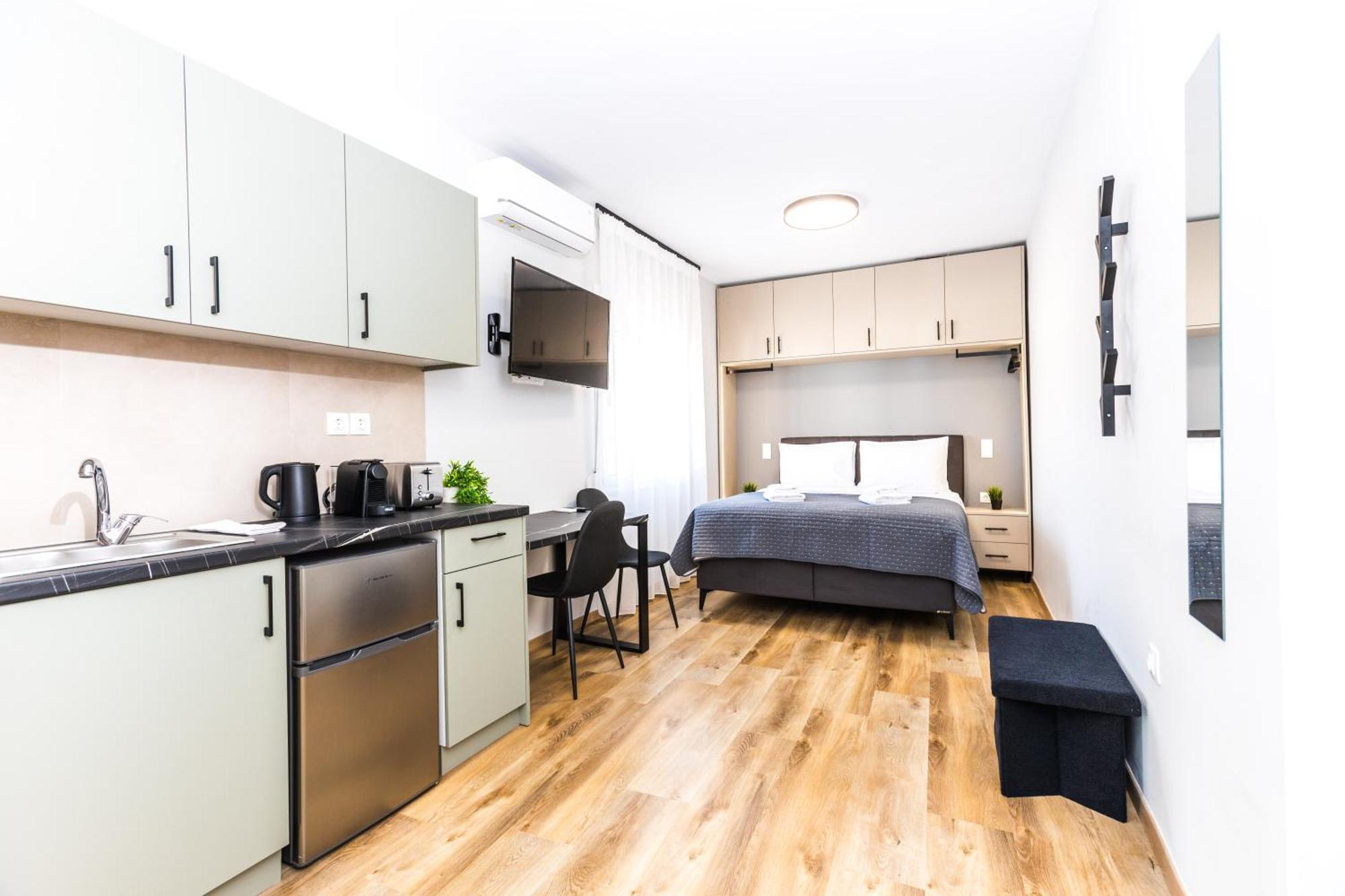 Raise Area 41 Apartment Атина Екстериор снимка